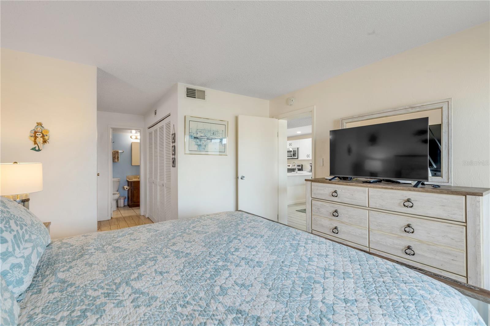 CASTLE REEF CONDO - Residential