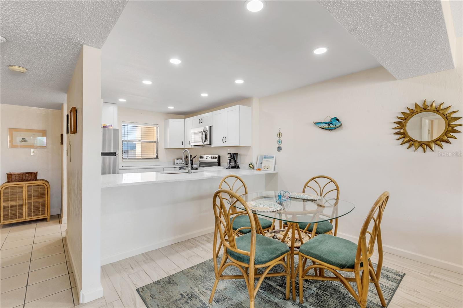 CASTLE REEF CONDO - Residential