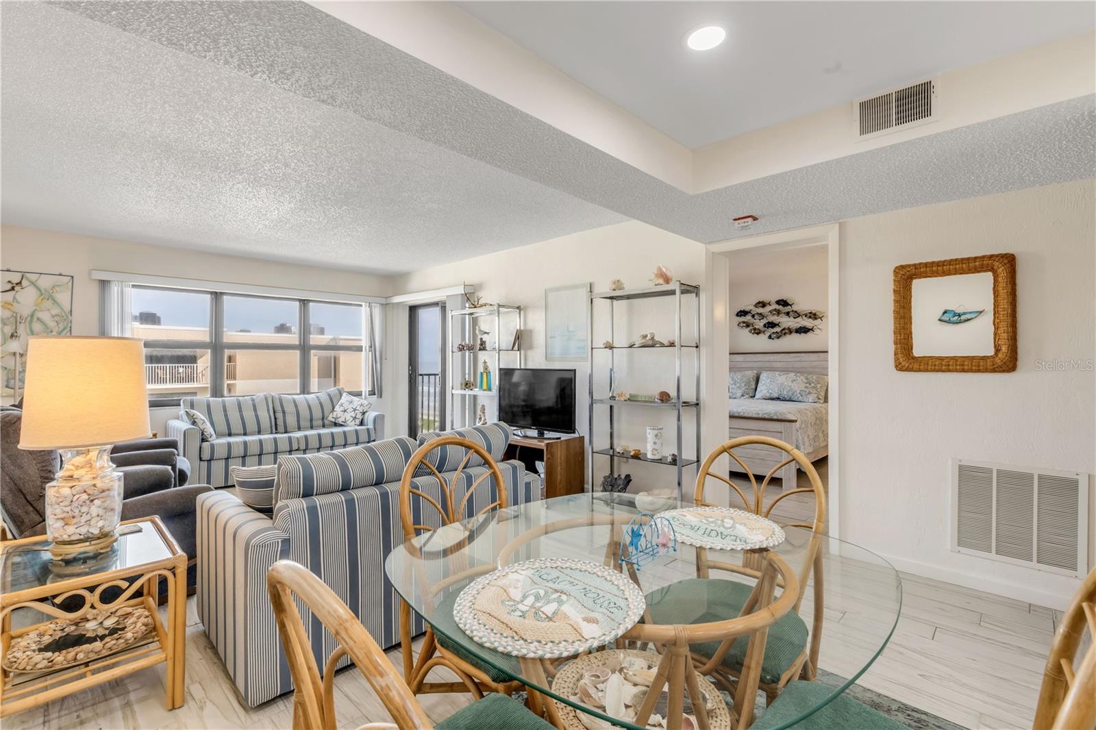 CASTLE REEF CONDO - Residential