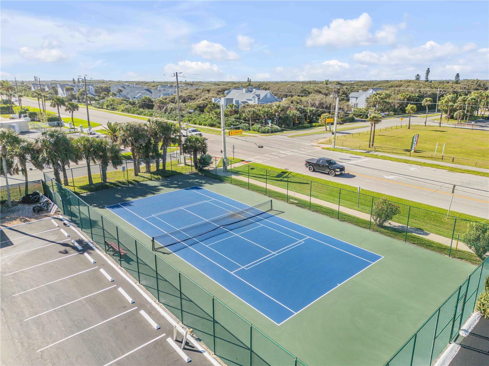 CASTLE REEF CONDO - Residential