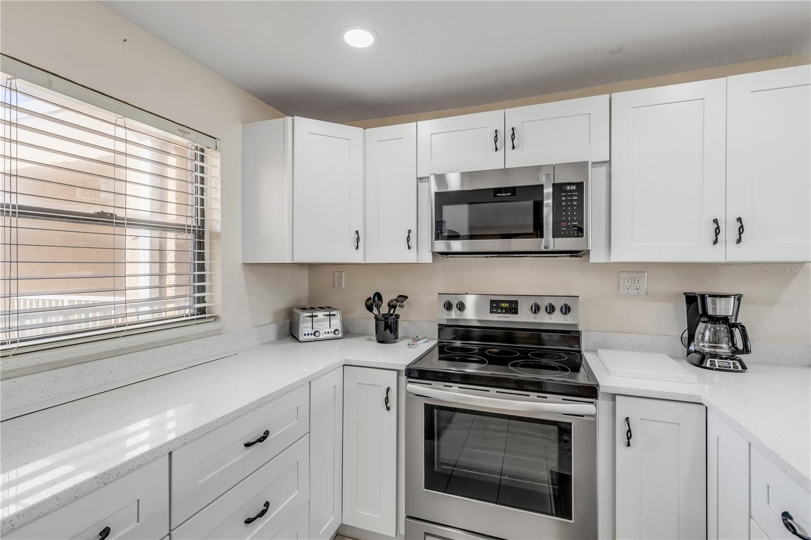 CASTLE REEF CONDO - Residential