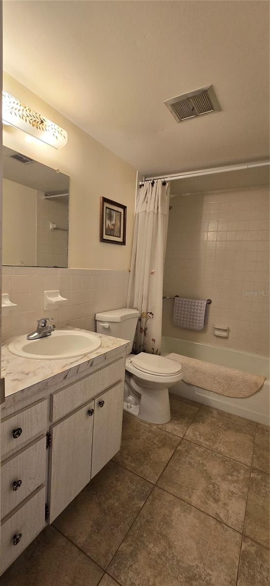 TIFFANY ARMS CONDO - Residential