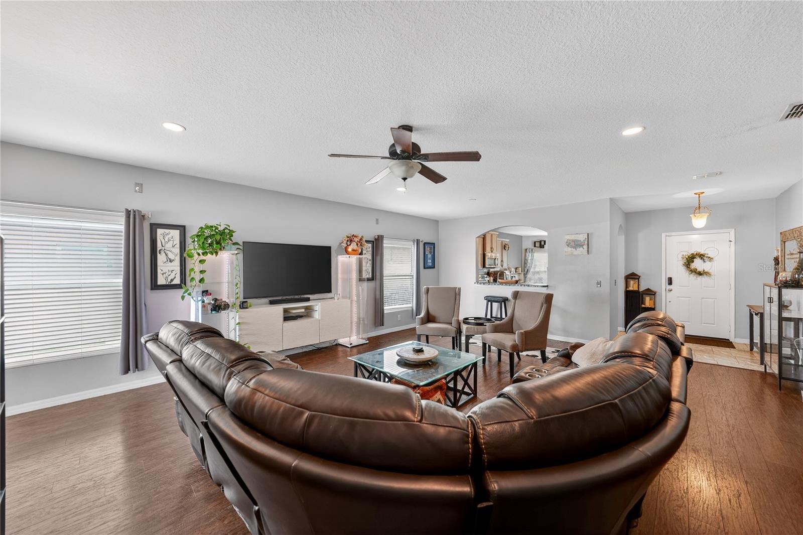 RAINTREE AT SPRINGLAKE VILLAGE PH 2 - Residential