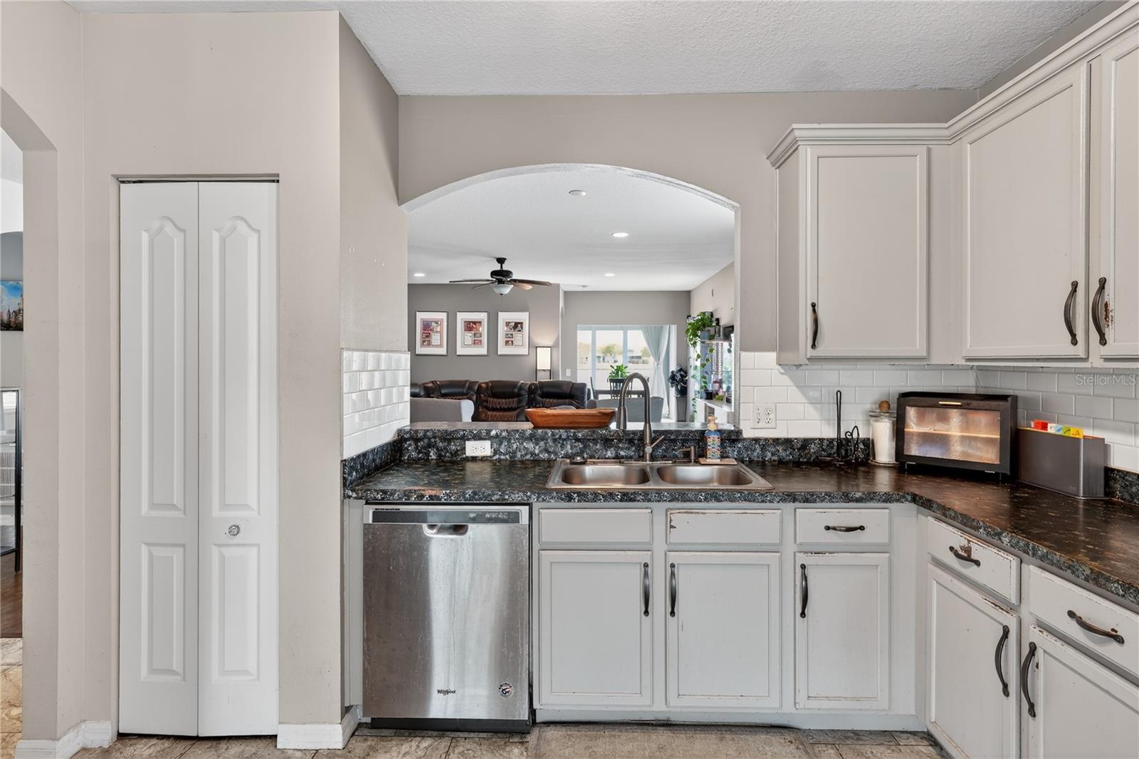 RAINTREE AT SPRINGLAKE VILLAGE PH 2 - Residential