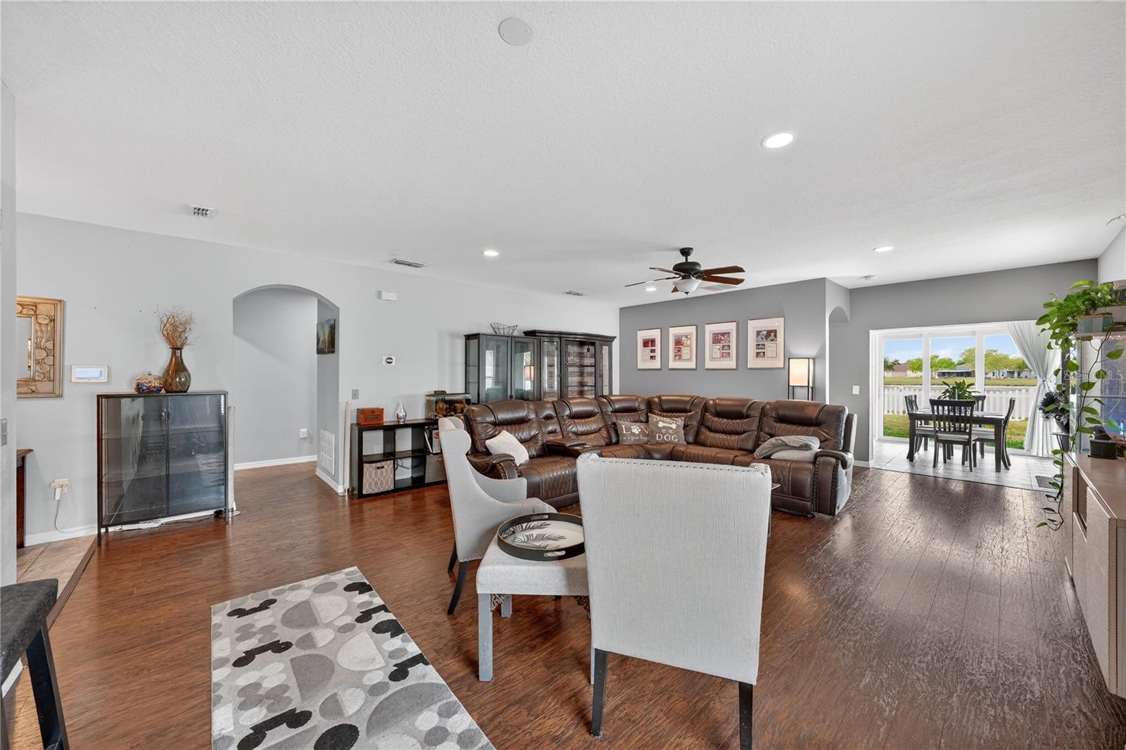 RAINTREE AT SPRINGLAKE VILLAGE PH 2 - Residential