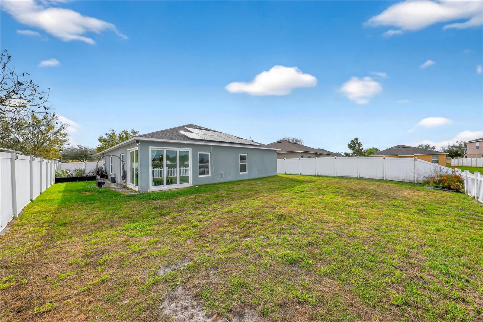 RAINTREE AT SPRINGLAKE VILLAGE PH 2 - Residential