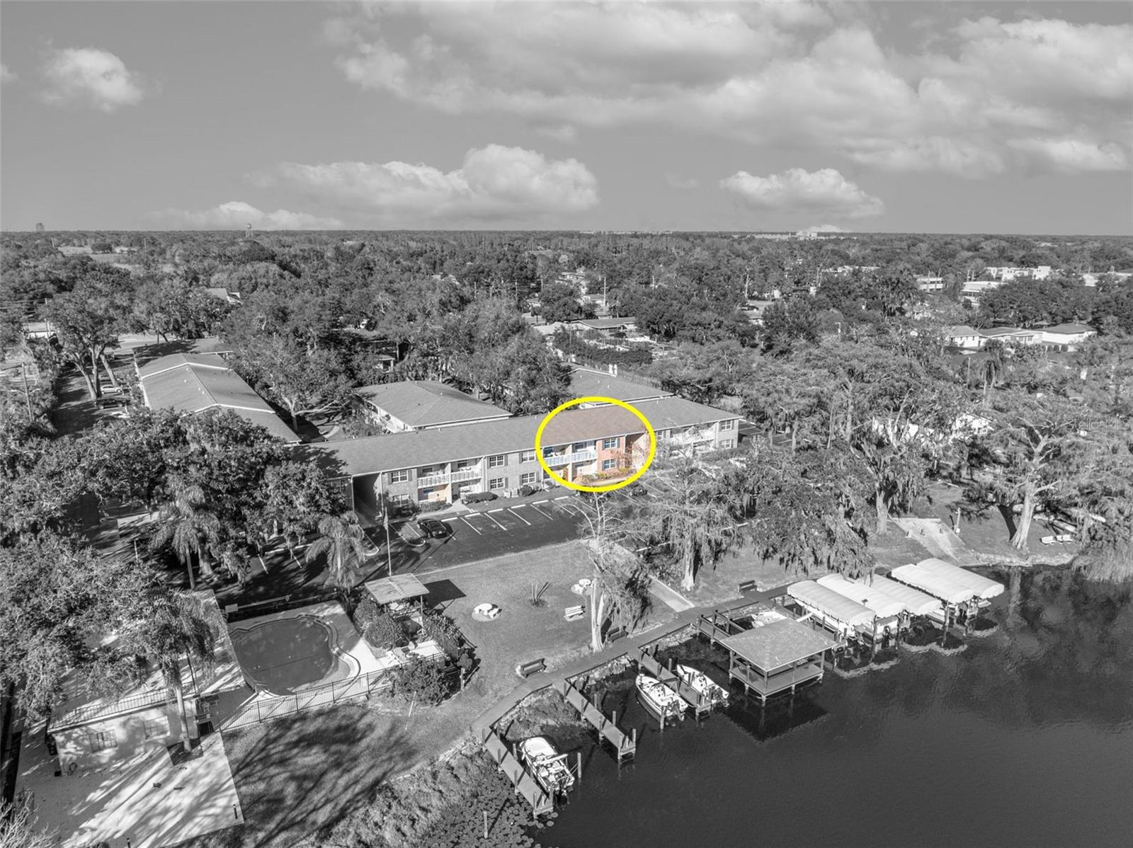 LAKESIDE MANOR APTS CONDO - Residential