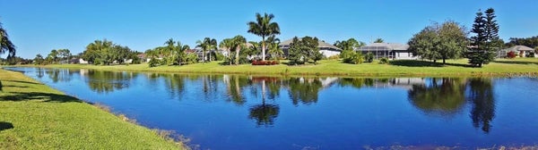 845 ROTONDA CIR, ROTONDA WEST, FL 33947 - Image 2fdbb252dab67f66608b1eee895cd35d/2664467224