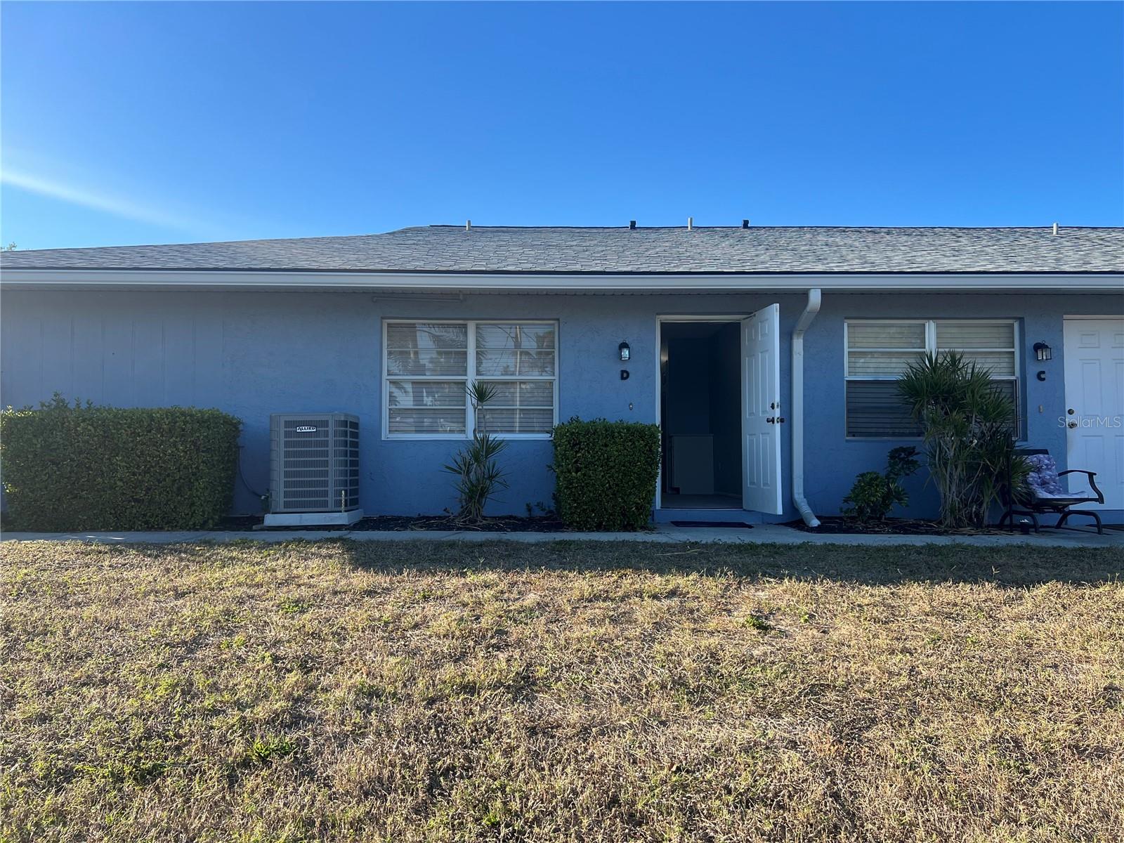 810 KINGS COURT F, PUNTA GORDA, FL, 33950 1 810 KINGS COURT F