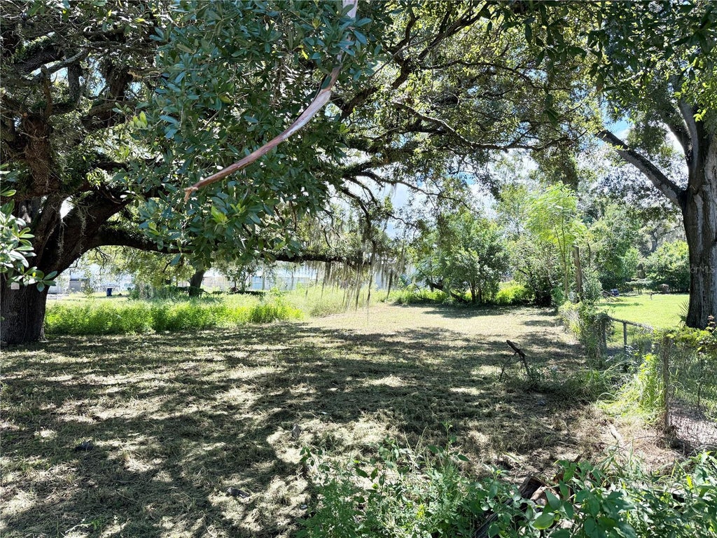 Photo of 4621 E Lake Avenue, Tampa, FL 33610 (MLS # TB8536112)
