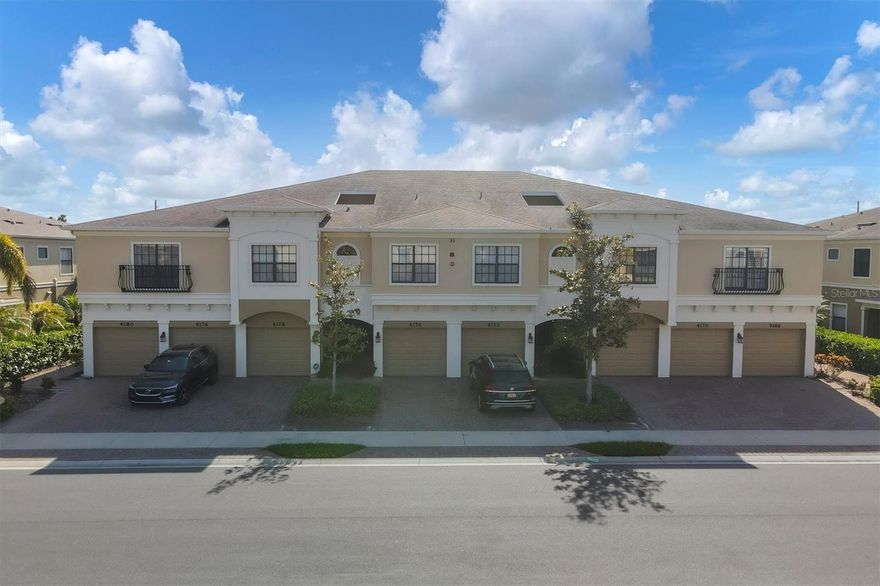 Turnkey, designer decorated condo sleeps 6 comfortably is for rent immediately! Available starting April 5, 2025. rates are $3000 per month. 3-month minimum lease period per association rules. ***Rates: DEC-MARCH $5,000 A MONTH*** Live the ultimate Florida lifestyle as this complex is MAINTANANCE FREE with fabulous amenities including a heated resort style pool, state of the art fitness center, clubhouse with kitchen, playground and miles of walking and biking trails close by. Palma Sola Trace is a short drive to the amazing beaches of Anna Maria Island, Bradenton Beach and Longboat Key. Cortez Fishing Village is even closer, as well as Desoto State Park and Robinson Nature Preserve! So much nature nearby as well as amazing dining and shopping options!