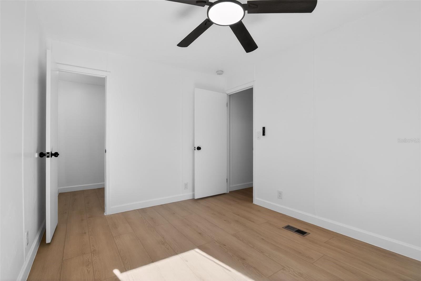 NISHIA VILLAGE - Residential