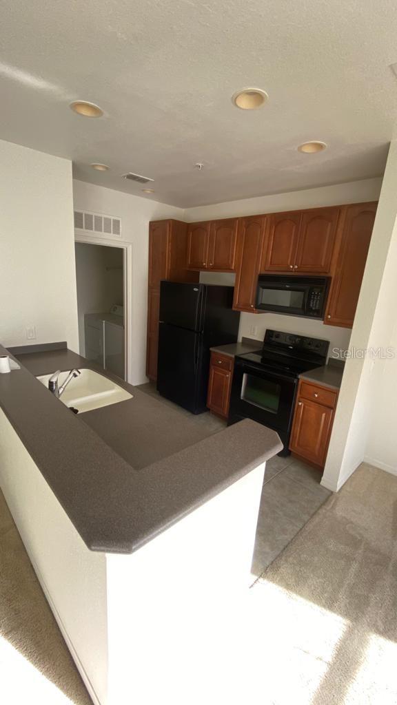 ESTATES/PK CENTRAL CONDO - Residential