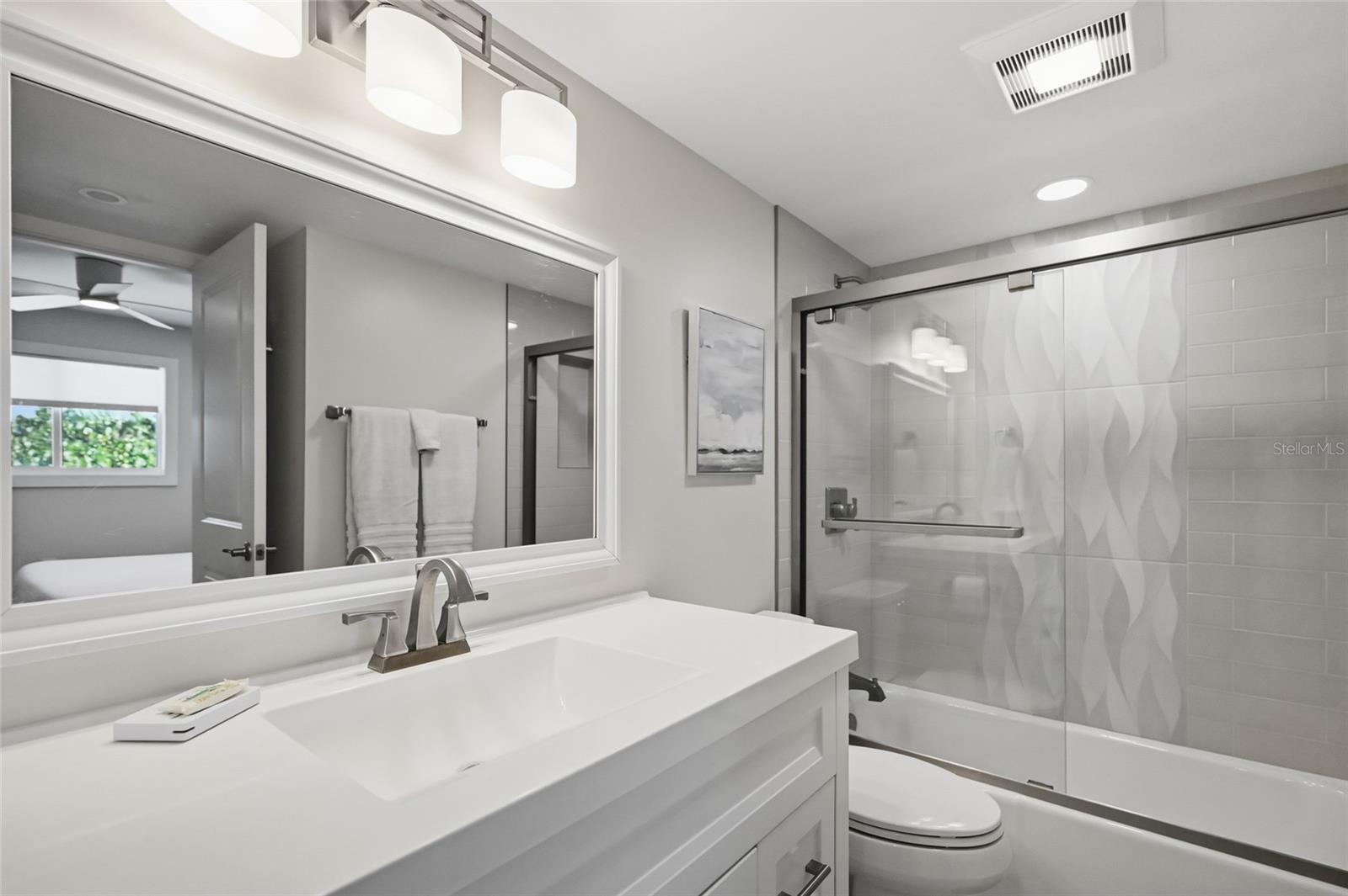 SEAGRAPE COLONY - Residential