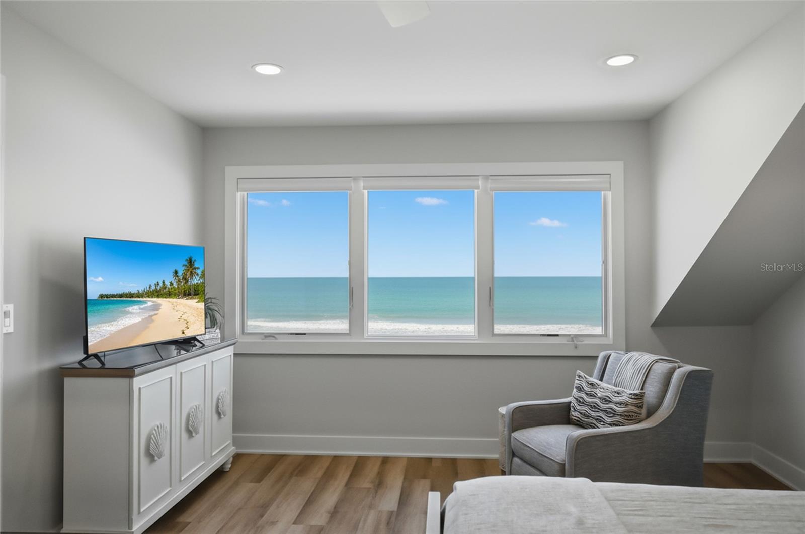 SEAGRAPE COLONY - Residential