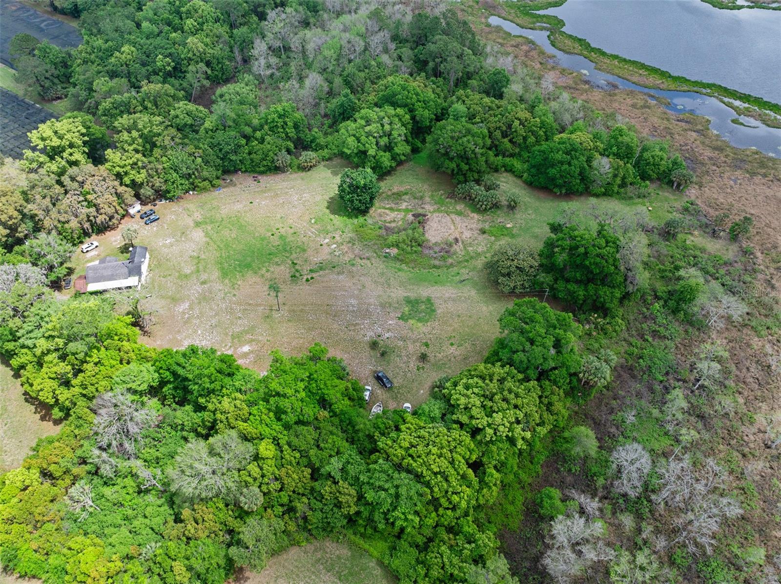 1100-PIERSON AREA-EAST OF RR - Residential