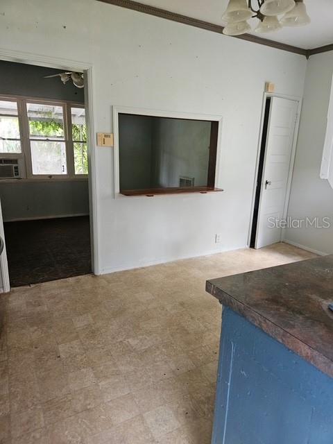 1100-PIERSON AREA-EAST OF RR - Residential