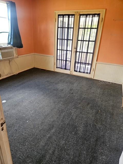 1100-PIERSON AREA-EAST OF RR - Residential