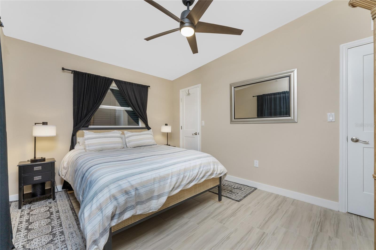 CHARLOTTE SEC 25 - Residential