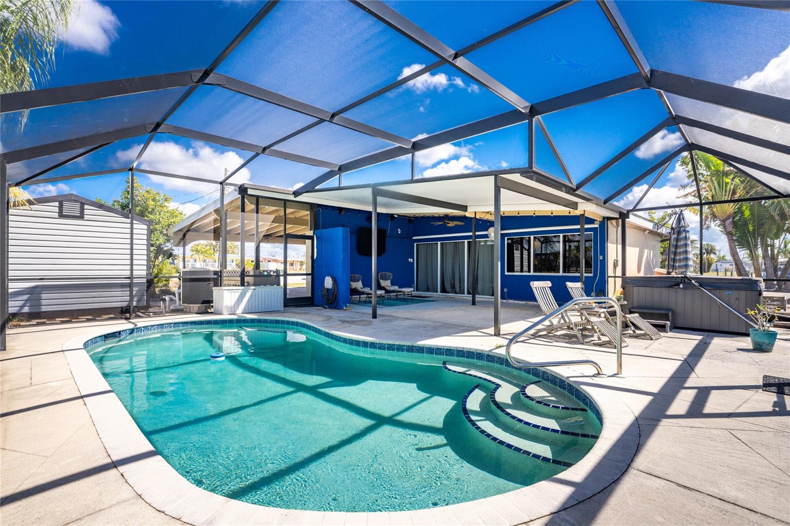 CHARLOTTE SEC 25 - Residential