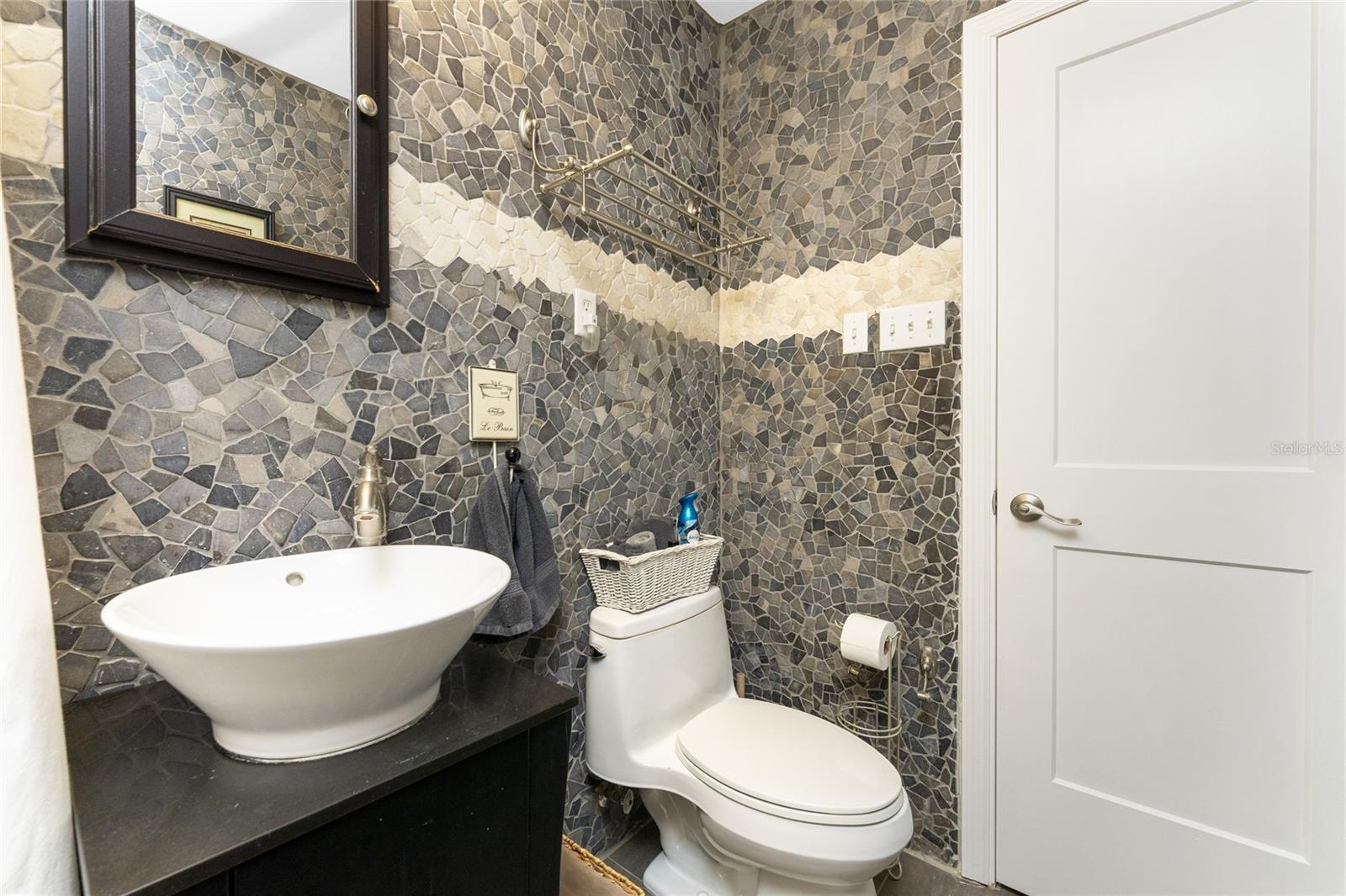 CHARLOTTE SEC 25 - Residential