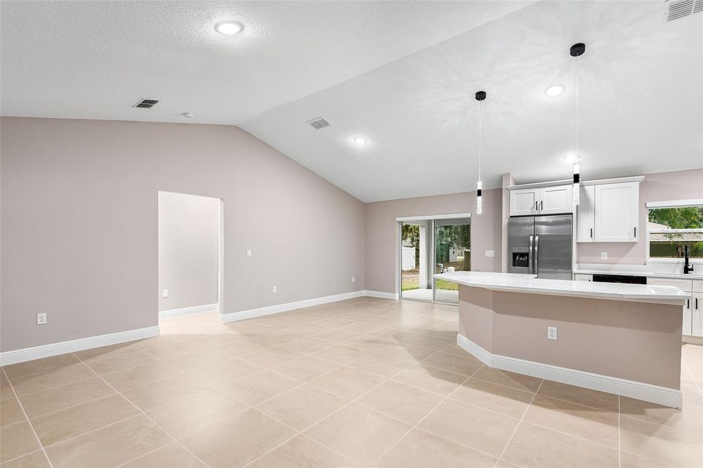 Photo of 4174 SE 134th Street, Belleview, FL 34420 (MLS # O6372773)