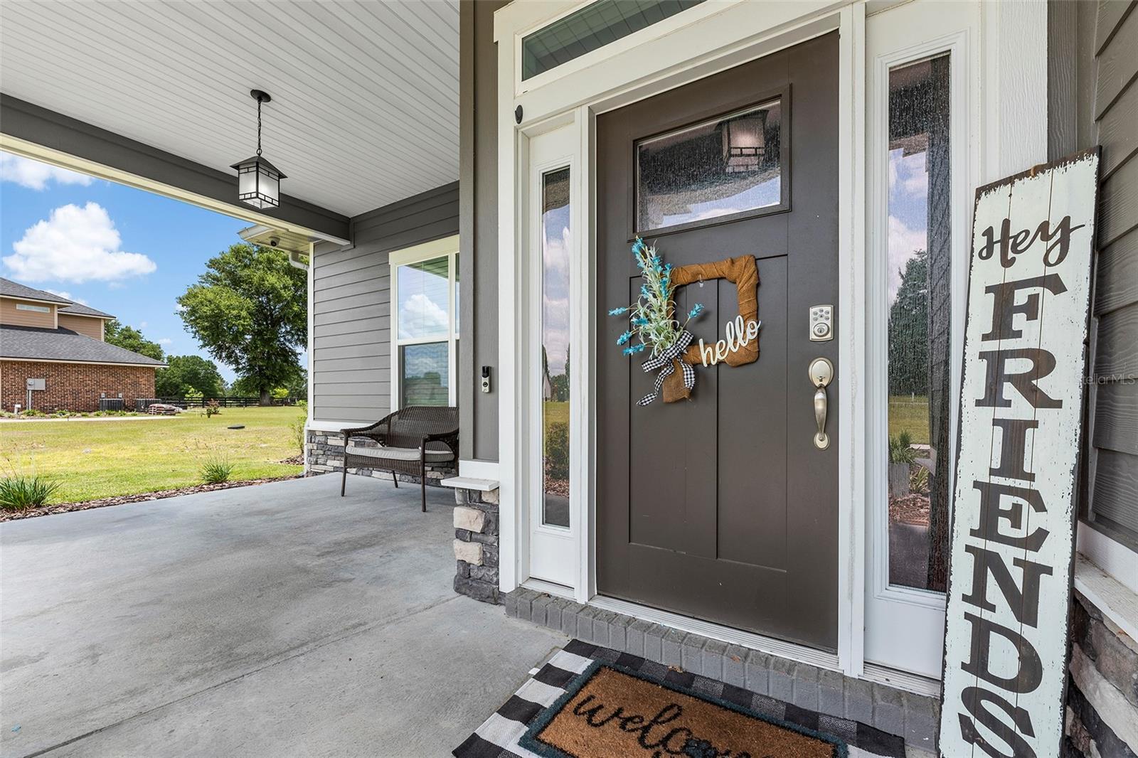 LAKE LOUISE ESTATES - Residential