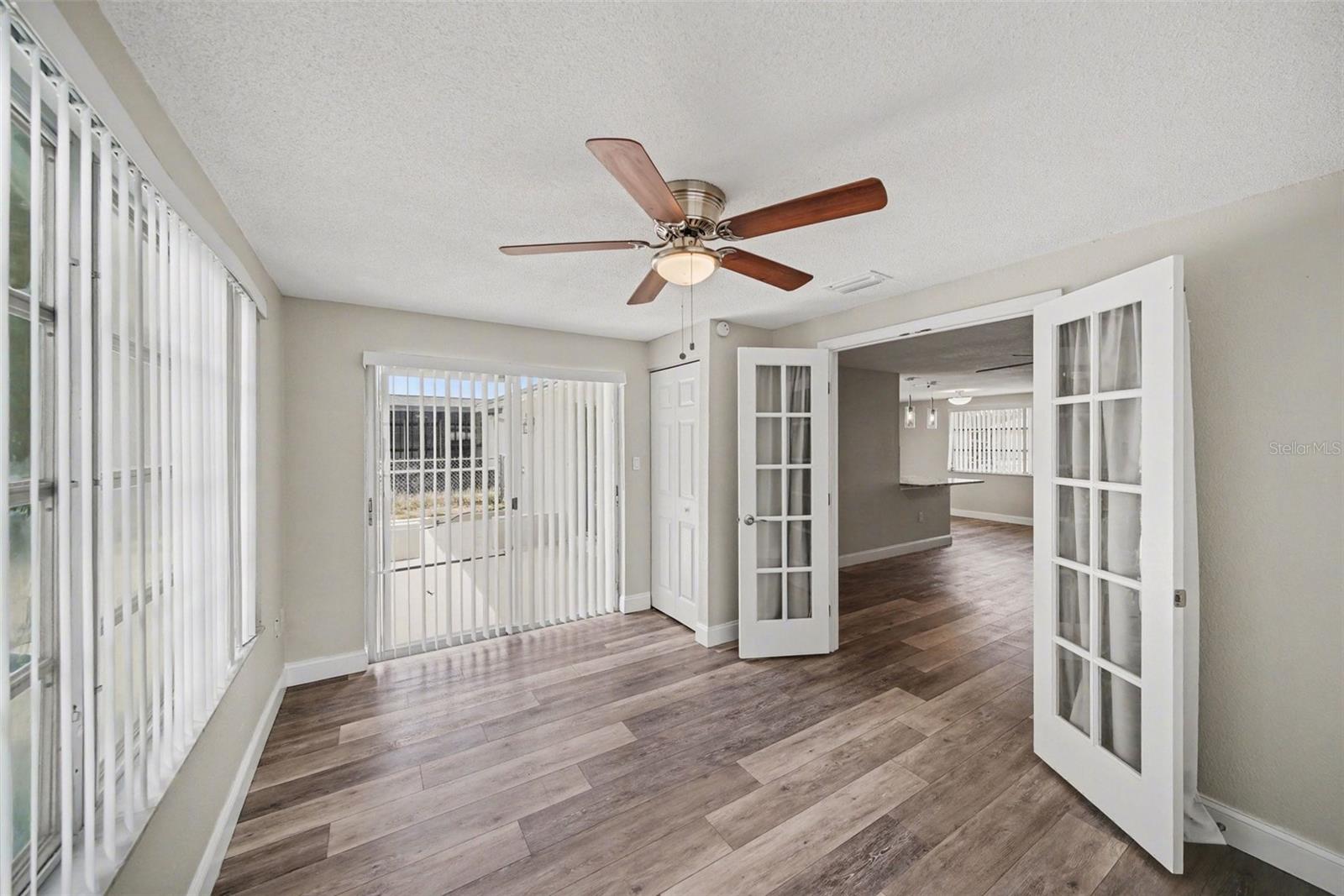 JASMINE LAKES - Residential