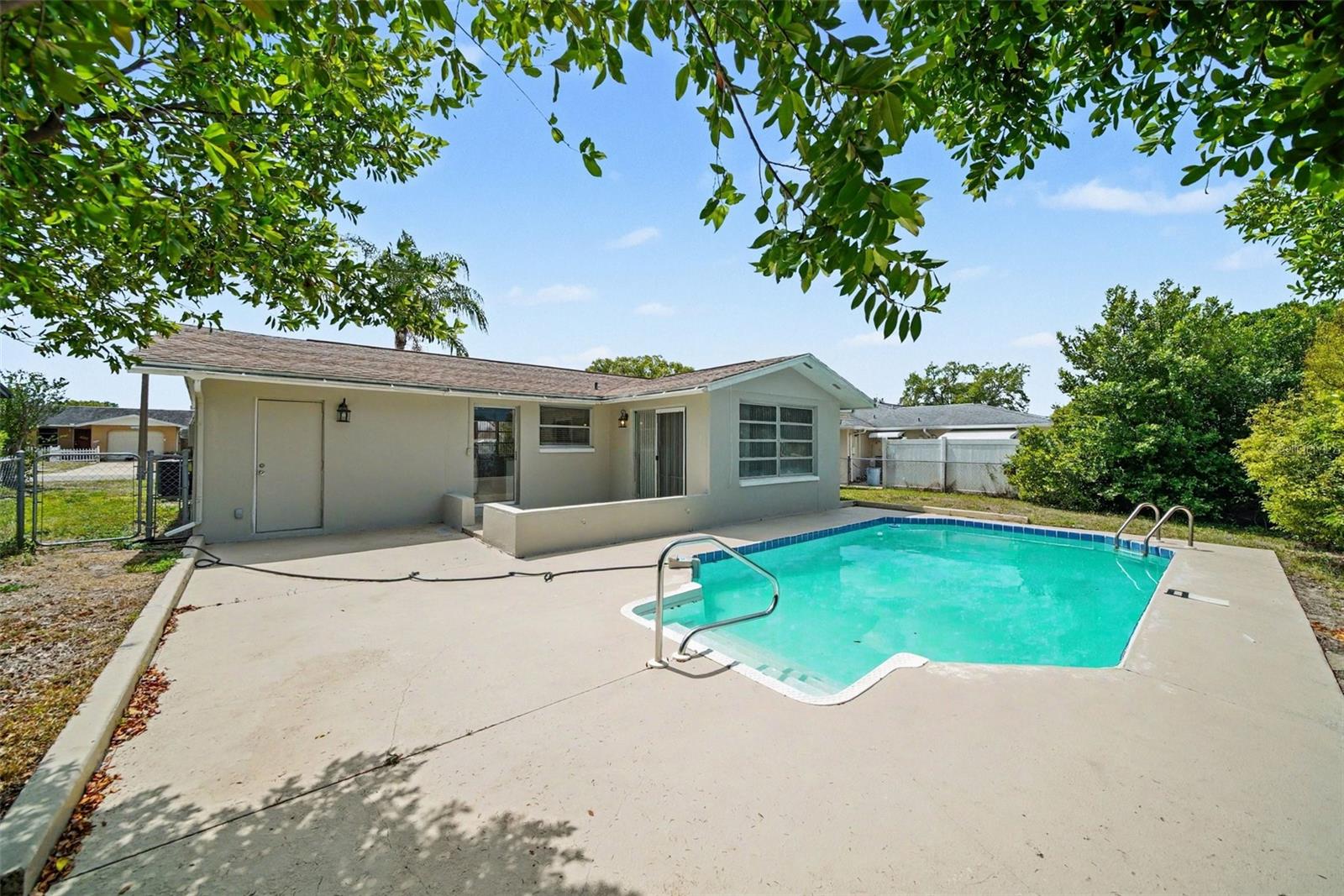 JASMINE LAKES - Residential