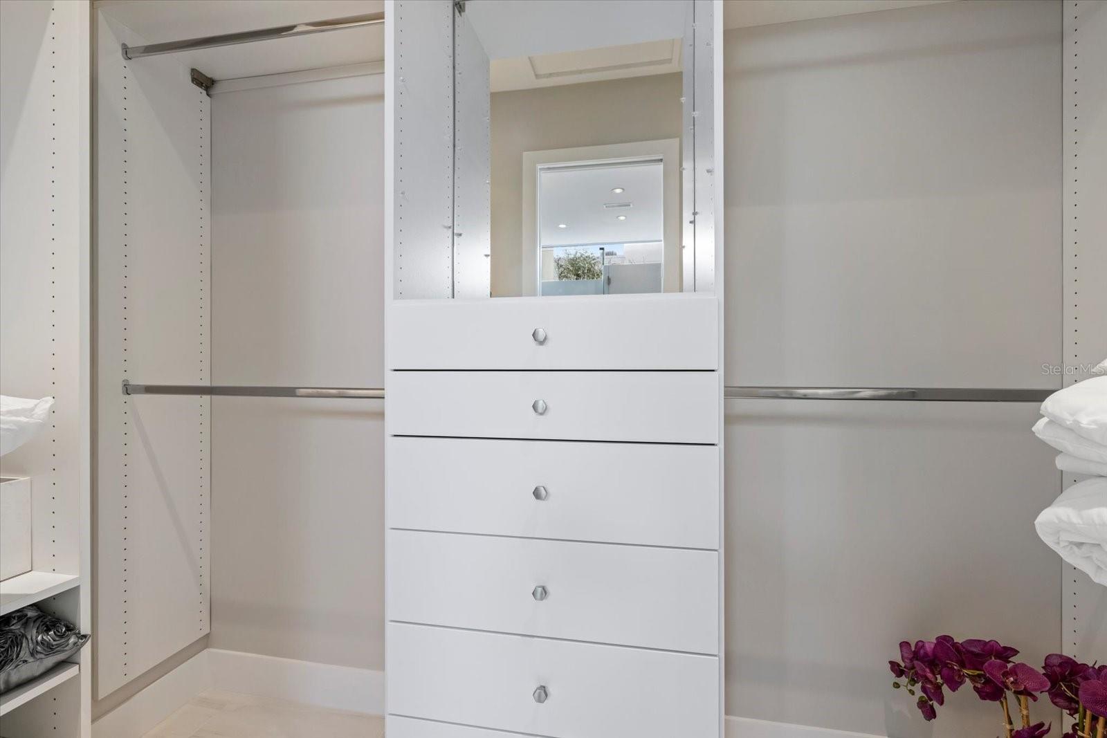 SLEEPY LAGOON PARK - Residential