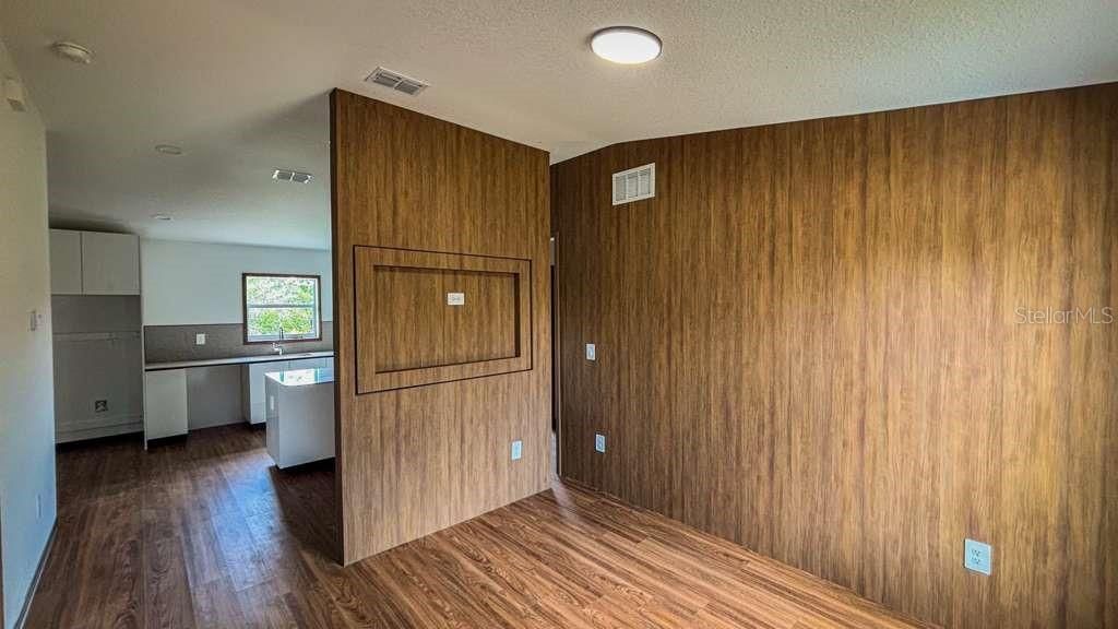 Photo of 5620 Virtudes Street, Sebring, FL 33872 (MLS # S5148209)