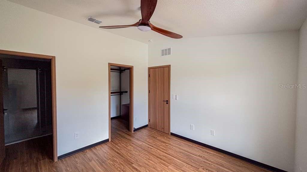 SUN N LAKE - Residential