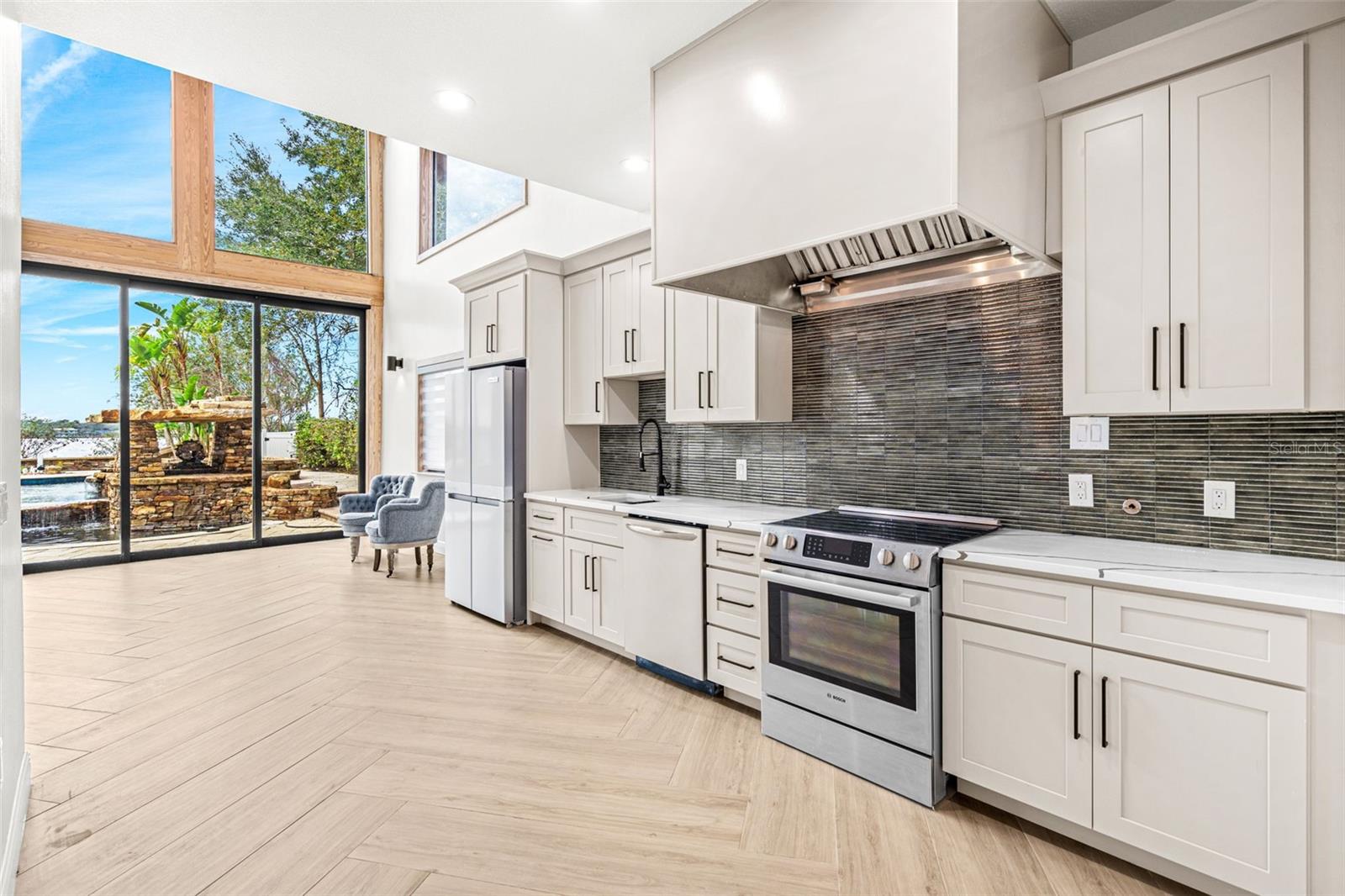 O BYRNES HALIFAX SHORES - Residential