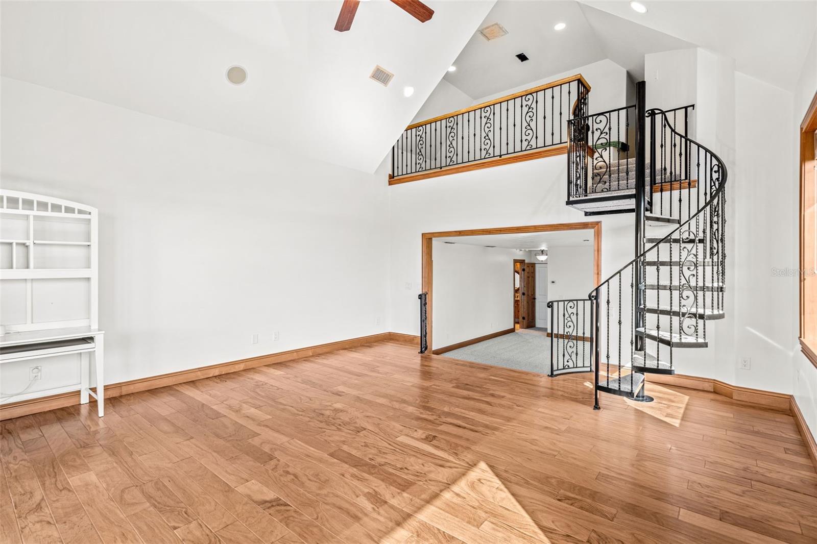 O BYRNES HALIFAX SHORES - Residential