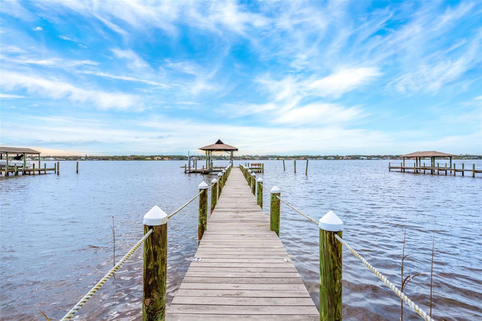 O BYRNES HALIFAX SHORES - Residential