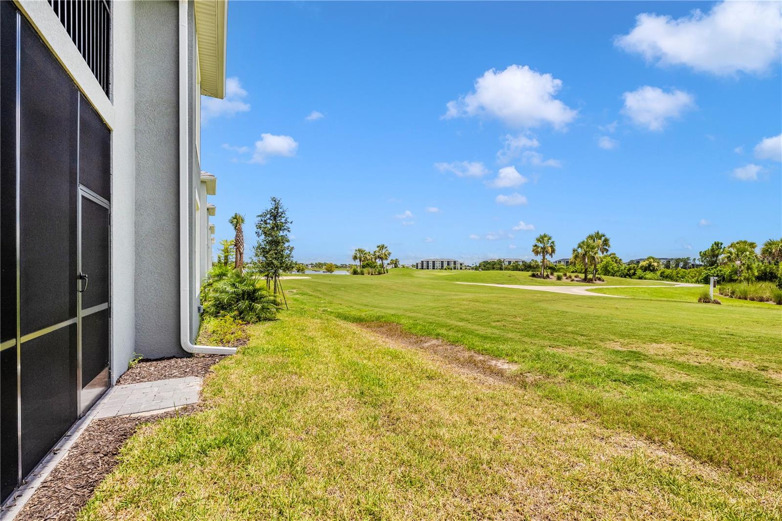 WELLEN PARK GOLF & COUNTRY CLUB - Residential Lease
