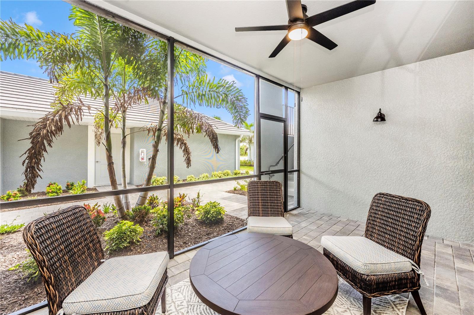 WELLEN PARK GOLF & COUNTRY CLUB - Residential Lease