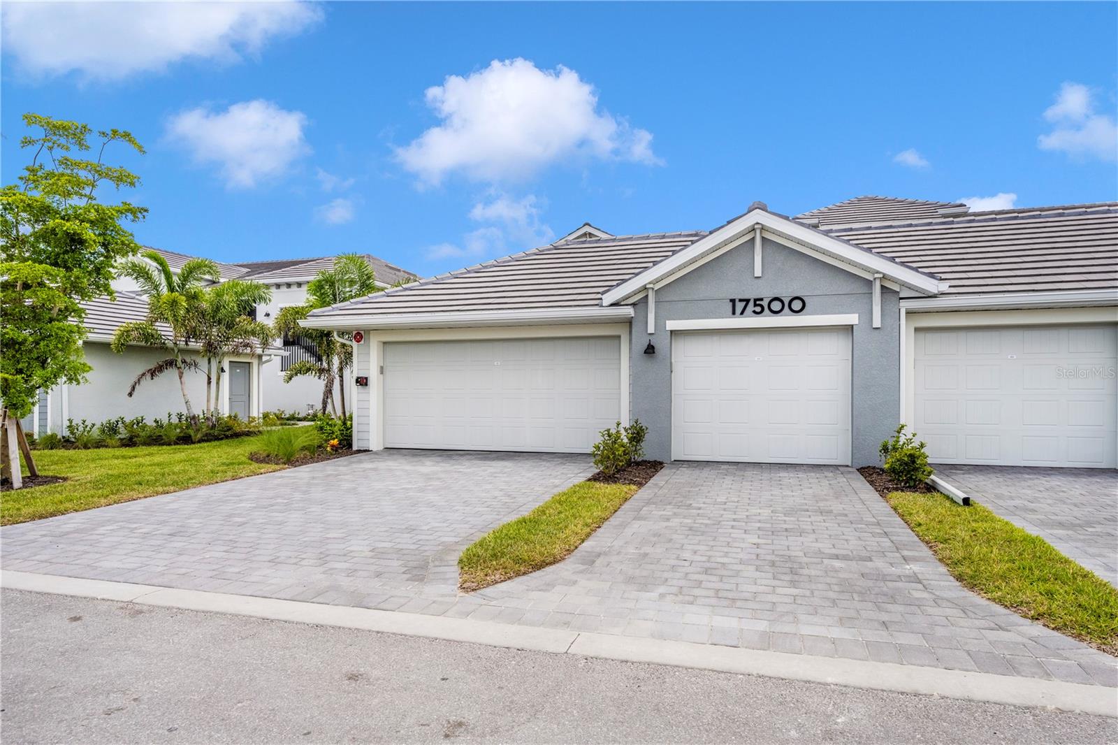 WELLEN PARK GOLF & COUNTRY CLUB - Residential Lease