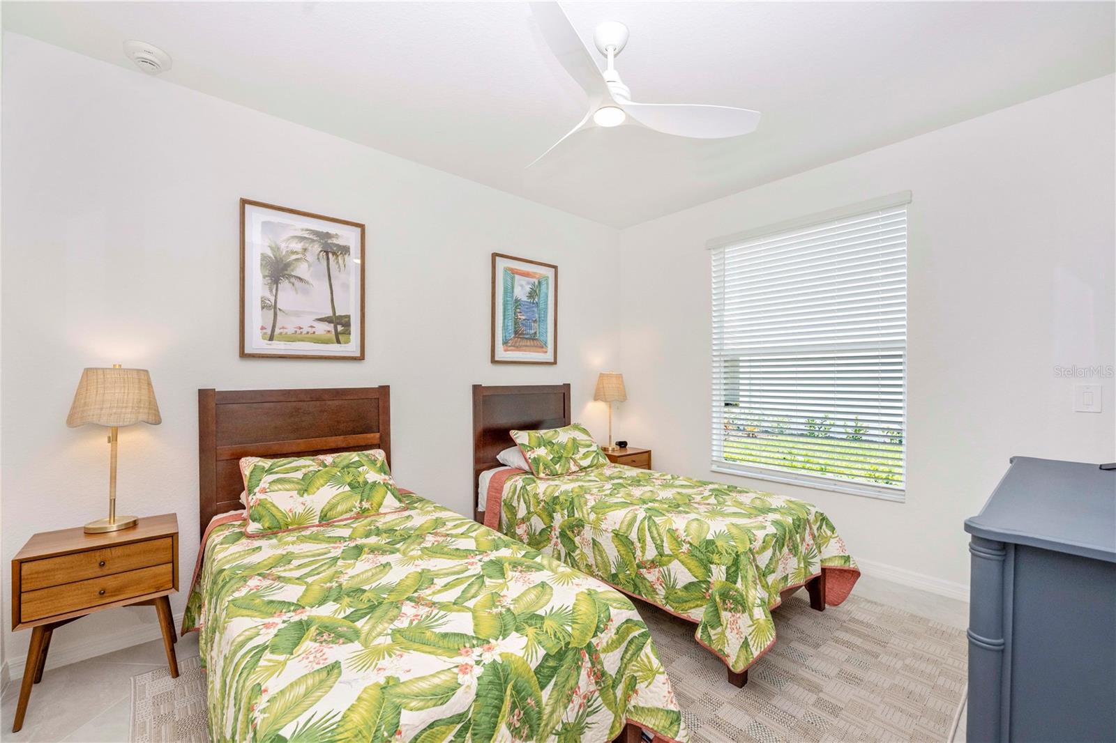 WELLEN PARK GOLF & COUNTRY CLUB - Residential Lease