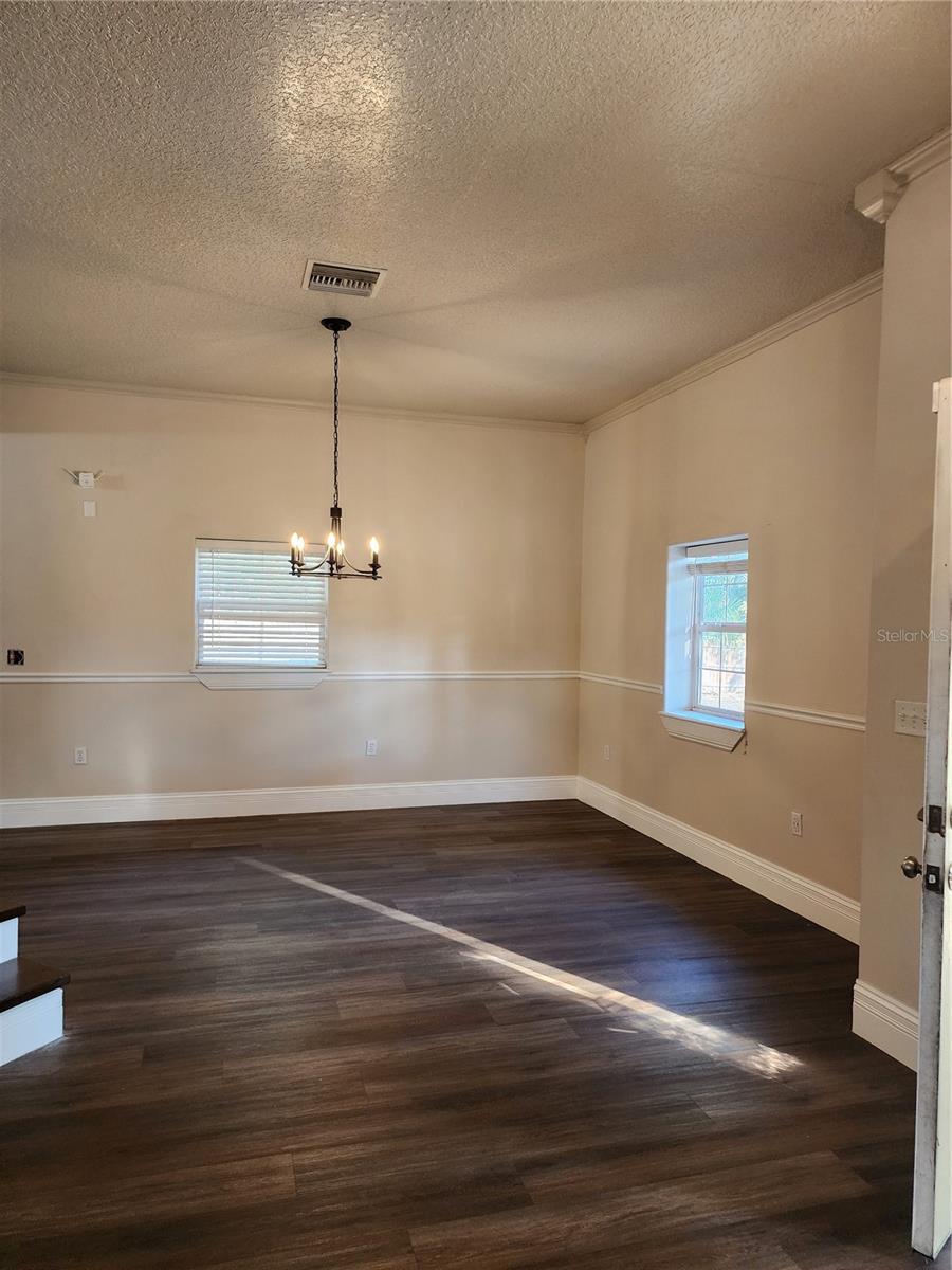 ACREAGE & UNREC - Residential