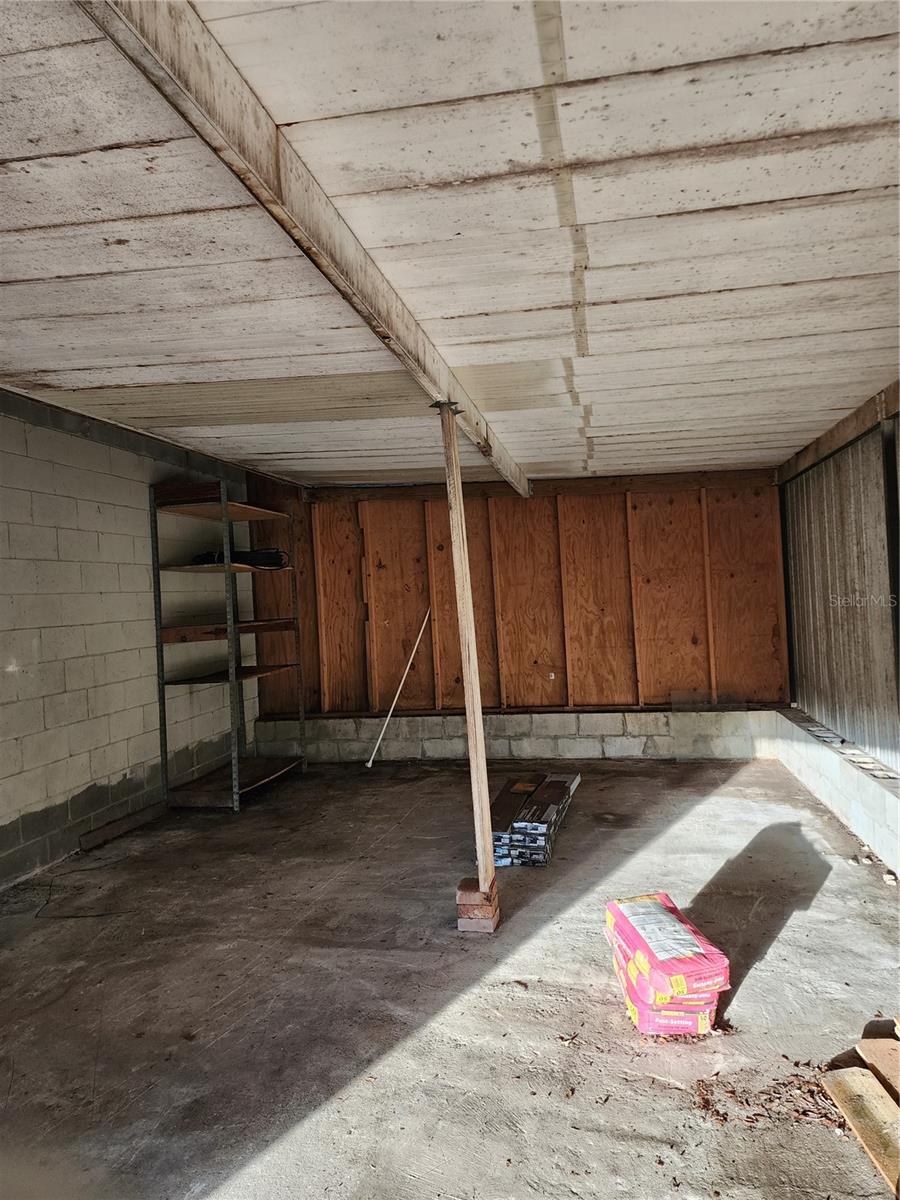 ACREAGE & UNREC - Residential