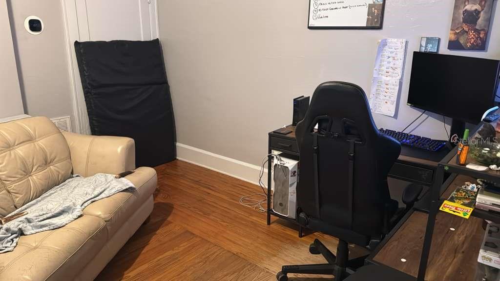 VOLUNTEER HEIGHTS - Residential Income