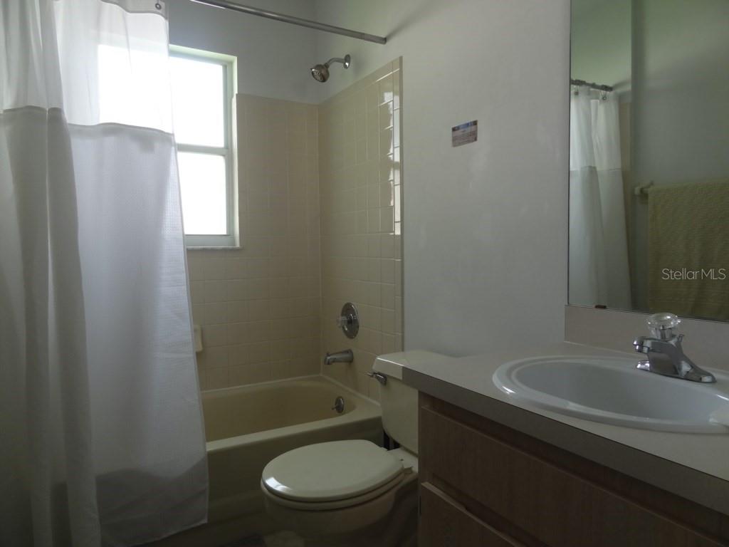 BENTLEY OAKS - Residential