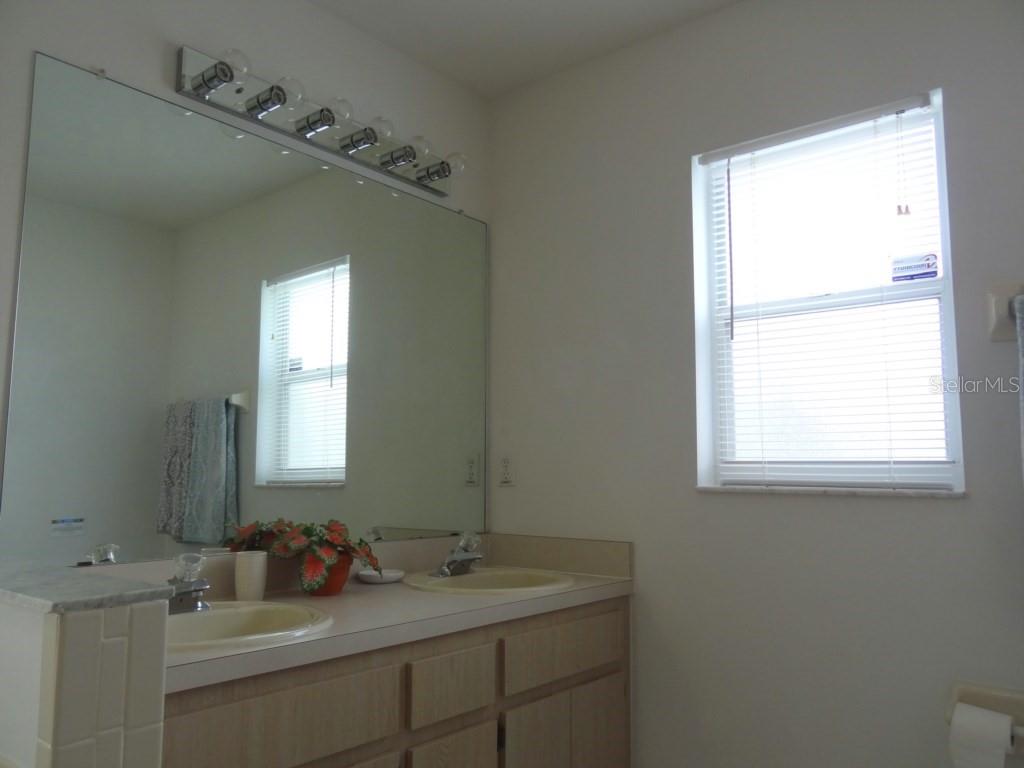 BENTLEY OAKS - Residential