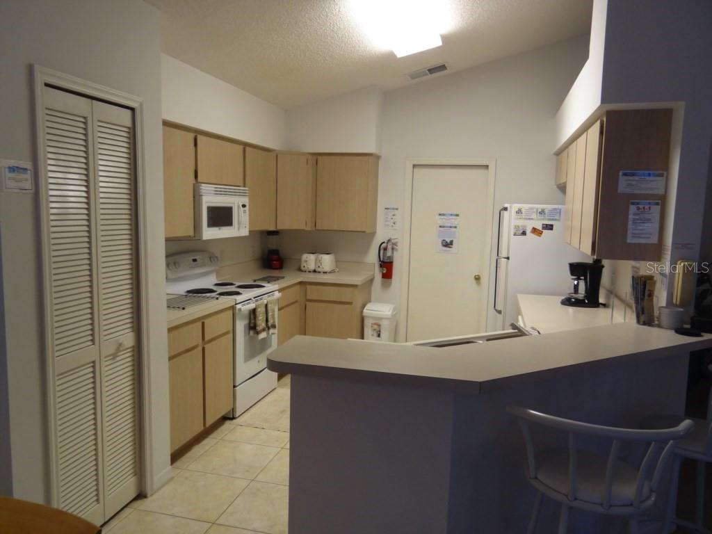 BENTLEY OAKS - Residential