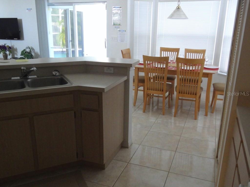 BENTLEY OAKS - Residential