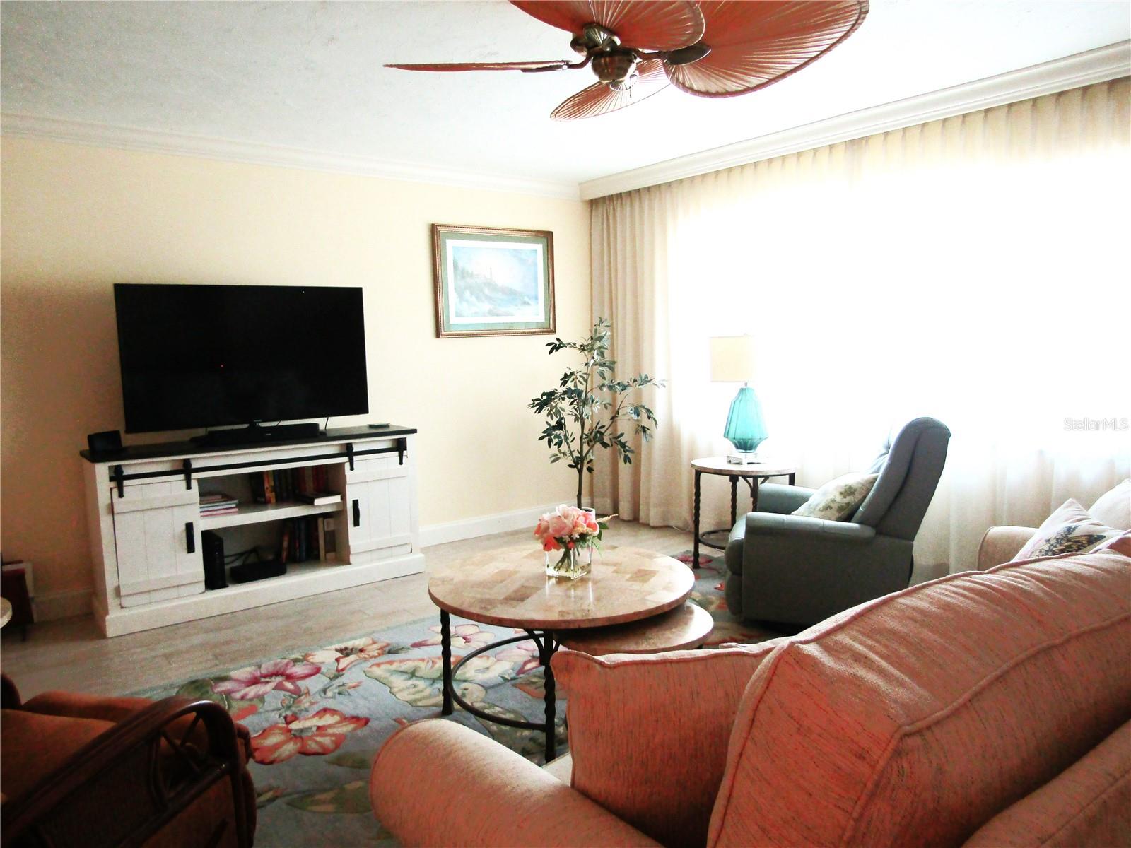 MEADOWS THE - Residential Lease