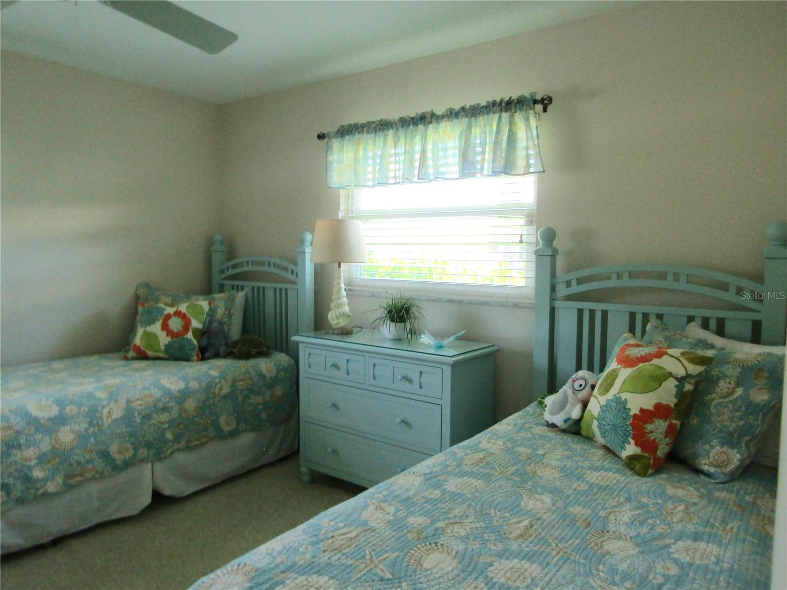 MEADOWS THE - Residential Lease