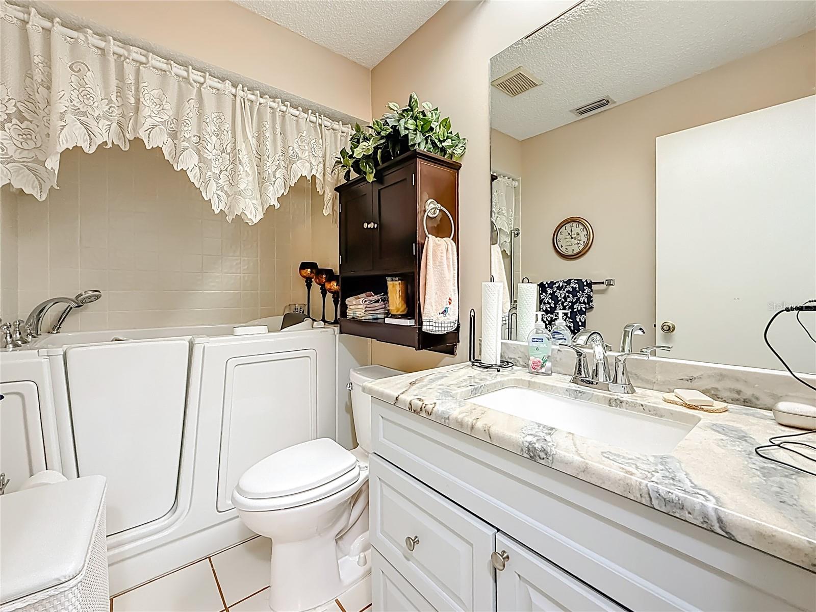 DRIFTWOOD ZEPHYRHILLS - Residential