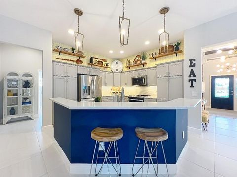 Tiny photo for 3191 Warbler Loop, The Villages, FL 32163 (MLS # TB8449357)